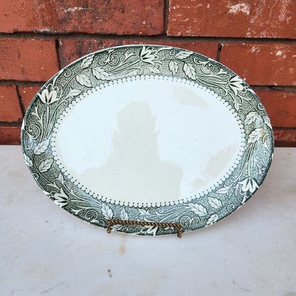 Oval Ceramic Serving Platter with Green & White Floral Pattern 12" X 9" - Picture 1 of 5